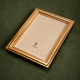 Oscar Frame - Gold - 8x10